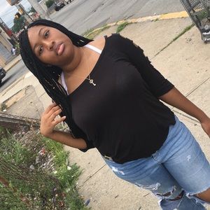 Meet your Posher, Karisma